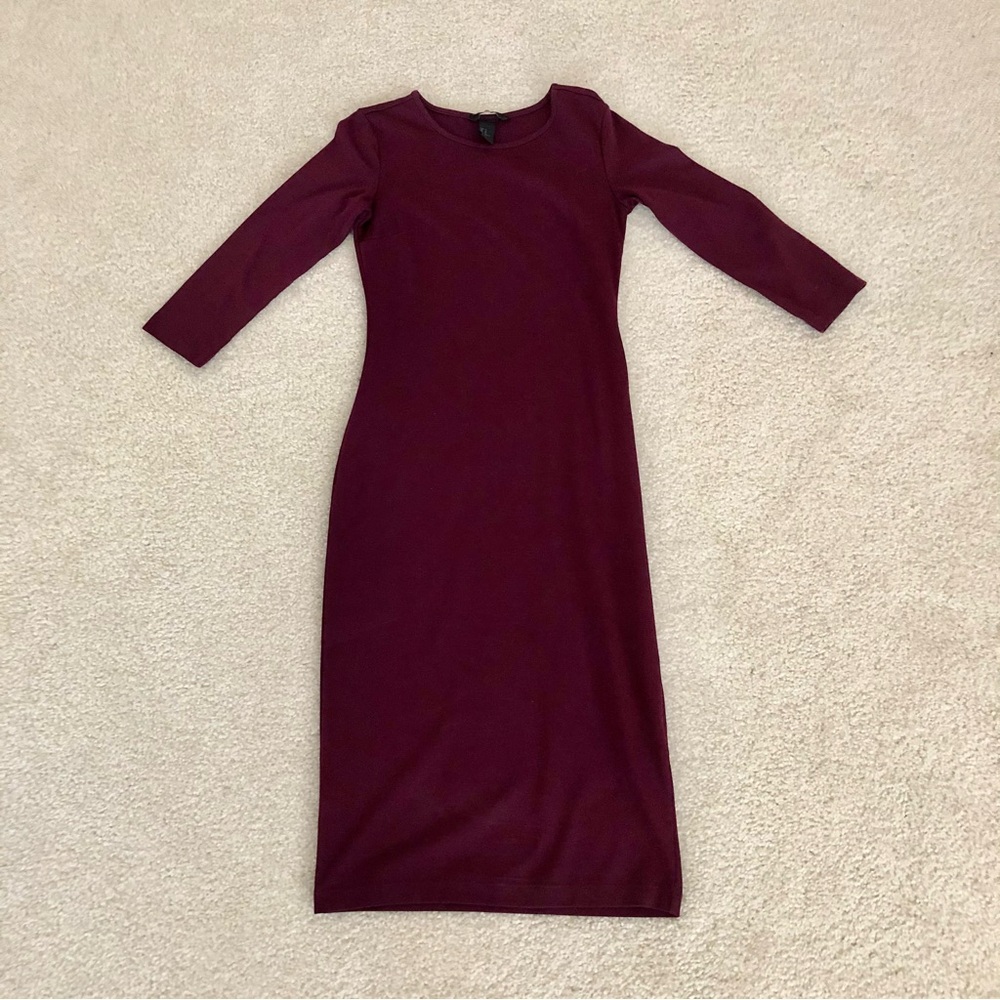 H&M Red Sheath Dress 3/4 Sleeve Crew Neck